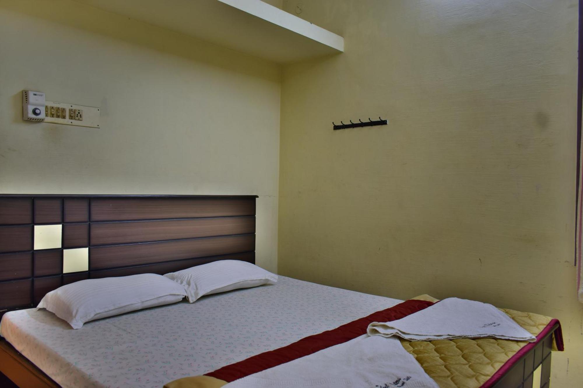 Silent Waters Resorts Yelagiri Exterior foto